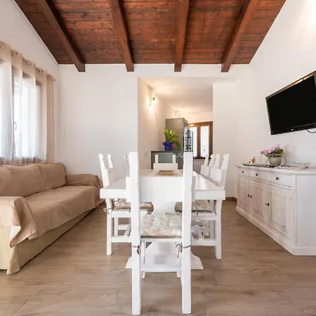 Casa Giovanna San Giovanni Suèrgiu